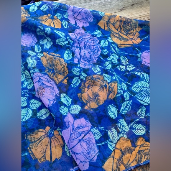 LuLaRoe Dolman Long Kimono Floral Fringe Top Blouse Lightweight Small - Picture 3 of 4